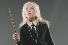 Ngỡ ngàng với diện mạo tuổi 32 của một phù thủy Harry Potter
