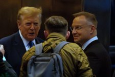 Ông Trump mời Tổng thống Ba Lan đến nhà riêng